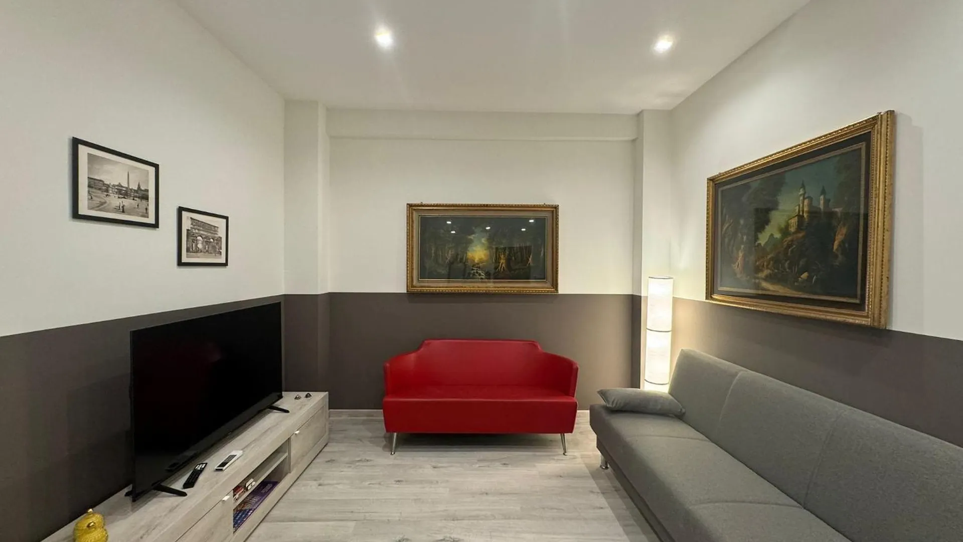 Laura'S House In Alberone Apartment Rome Italy