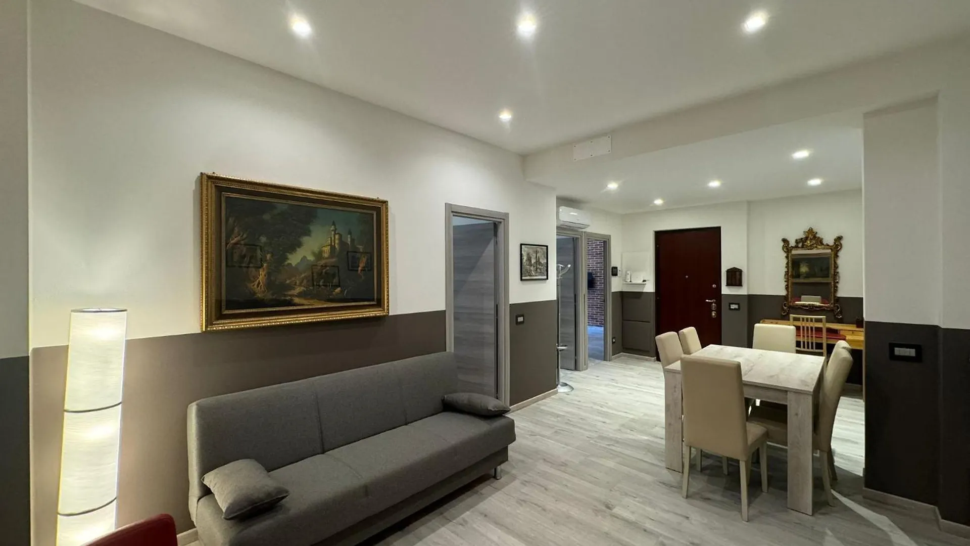 Laura'S House In Alberone Apartment Rome